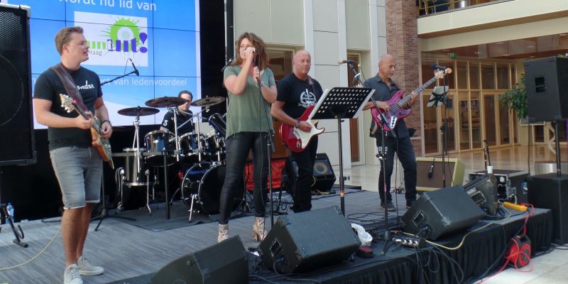 de-ez-band-den-haag-zoekt-een-toetsenist-e-d-muzikantenbank