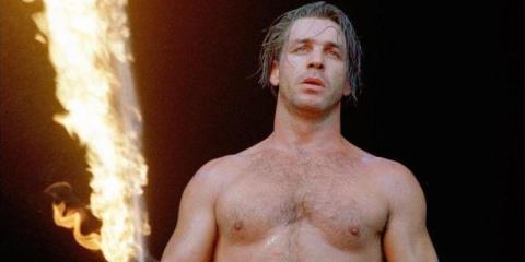 Eifersucht (Rammstein Tribute) zoekt Till Lindemann!